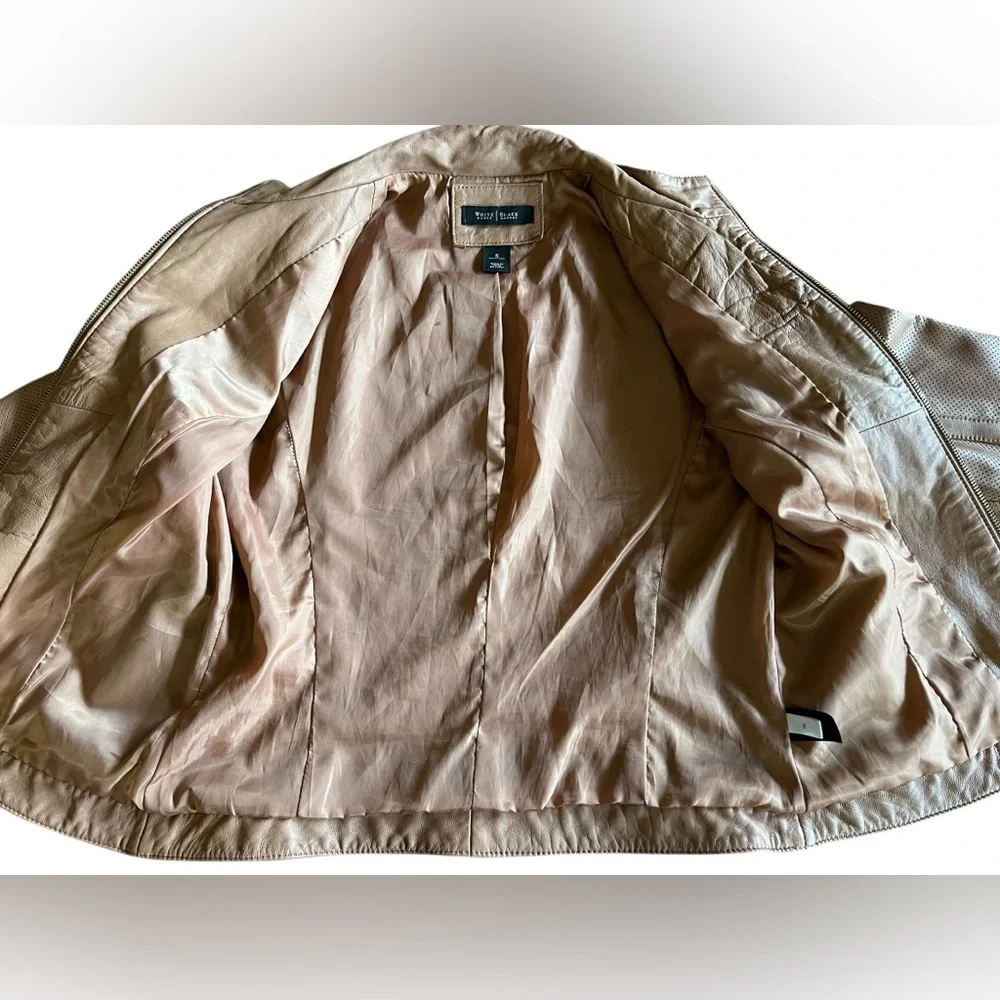 White House Black Market Light Mocha 100% Leather Perforated Moto Jacket Sz S - Picture 7 of 11